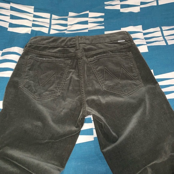 MOTHER The Looker Ankle Chew Corduroy Jeans - Picture 10 of 14